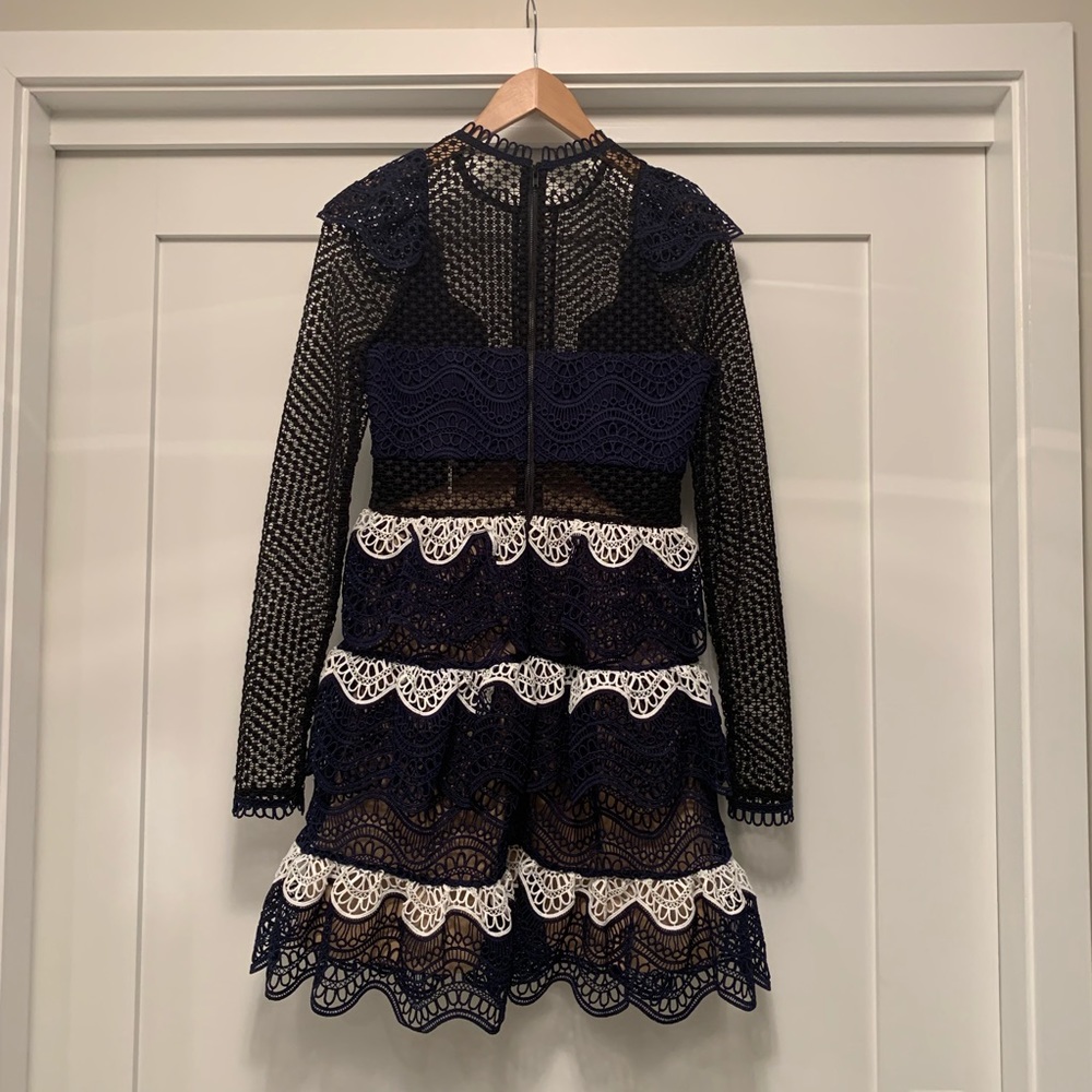 SOLD Self-Portrait Wave Guipure Lace Dress - Picture 3 of 4